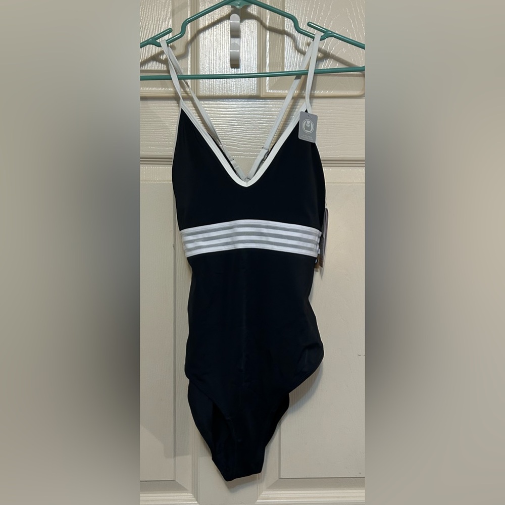 New Marika Black and White V-Neck one piece swim suit in a size medium